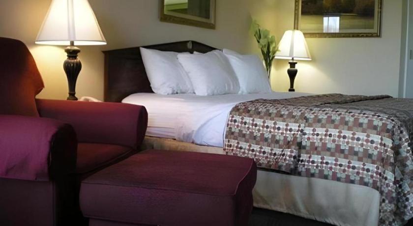 Quality Inn Bessemer I-20 Exit 108 Exterior photo