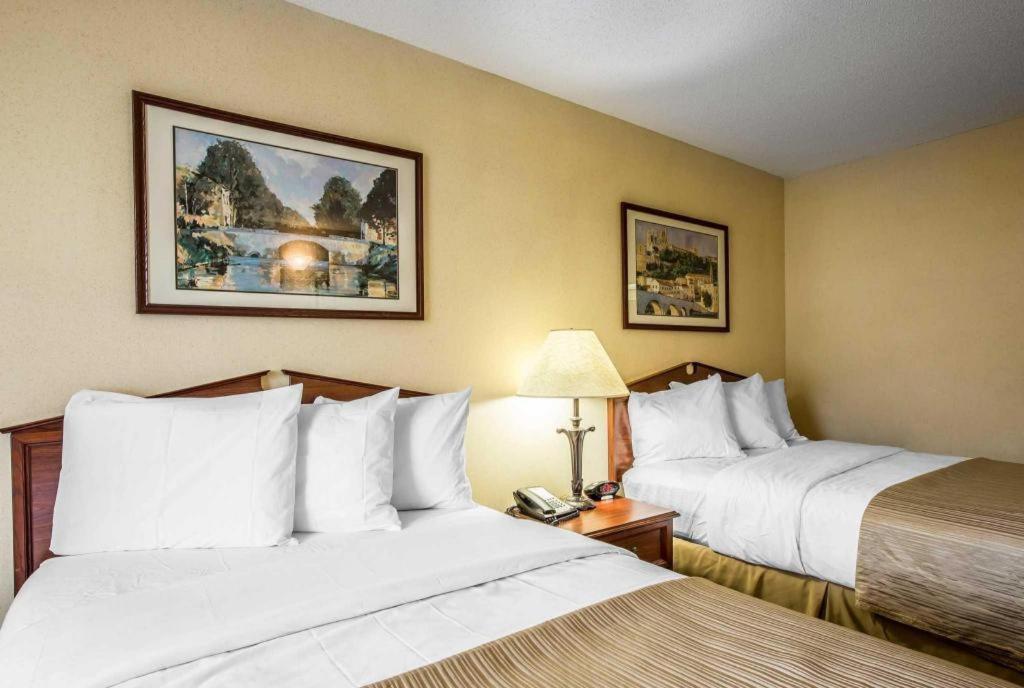 Quality Inn Bessemer I-20 Exit 108 Exterior photo